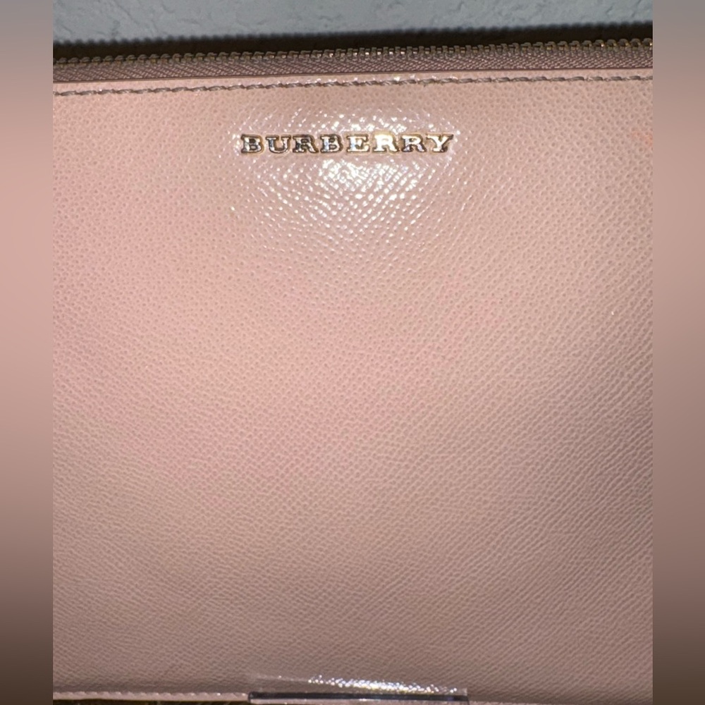 ✨ Burberry Light Pink Saffiano Leather Crossbody ✨ - Picture 2 of 9